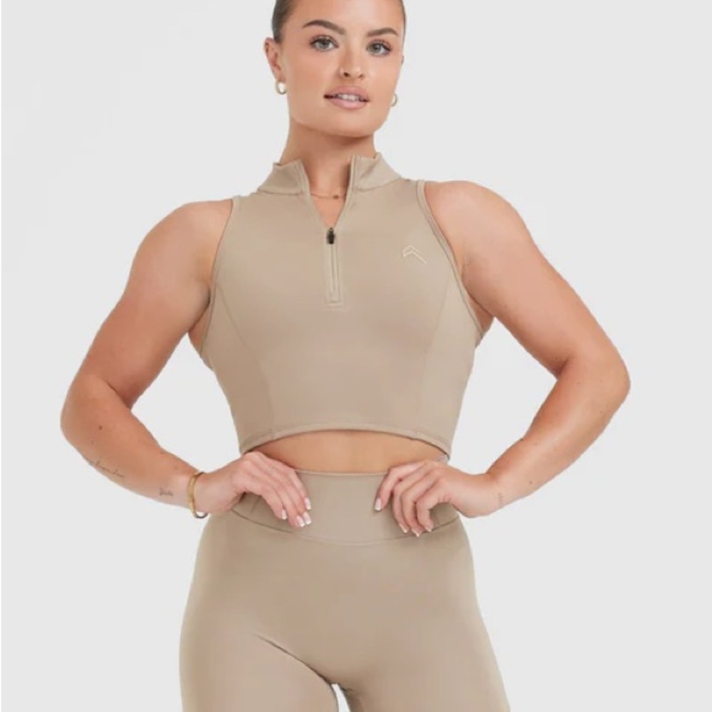 Oner Active Timeless Half Zip Crop Vest Sandstone Size S